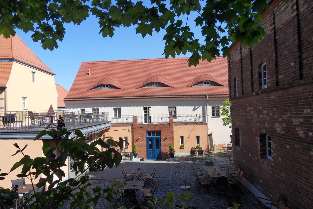 Pension Zur Postmeile Belzig エクステリア 写真